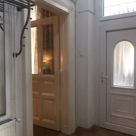 Ac With Free Parking At Acacia St, City Center Budapest Exterior photo